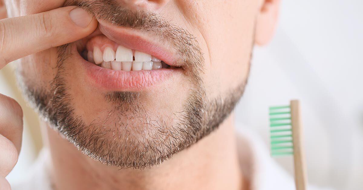 Renforcer une dent qui bouge Prévention déchaussement dentaire